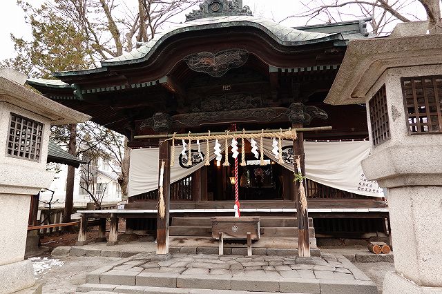 諏訪市の八剣神社
