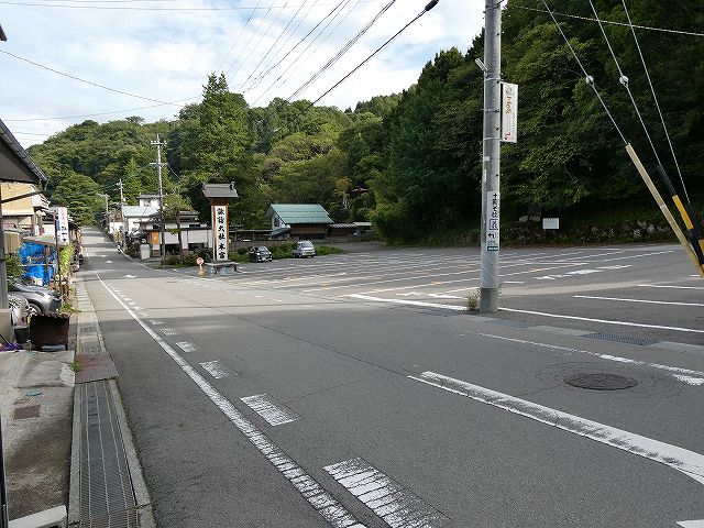 東参道二ノ鳥居駐車場