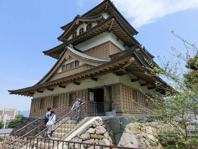 高島城天守閣