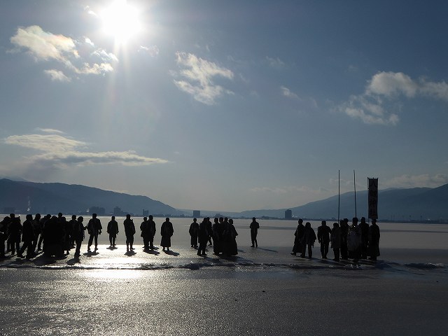 御神渡り拝観式